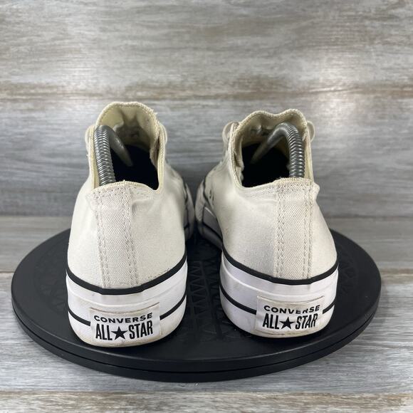 Converse Women’s Chuck Taylor All Star Lift Low-Top Platform Sneakers Size 10 - Picture 4 of 8